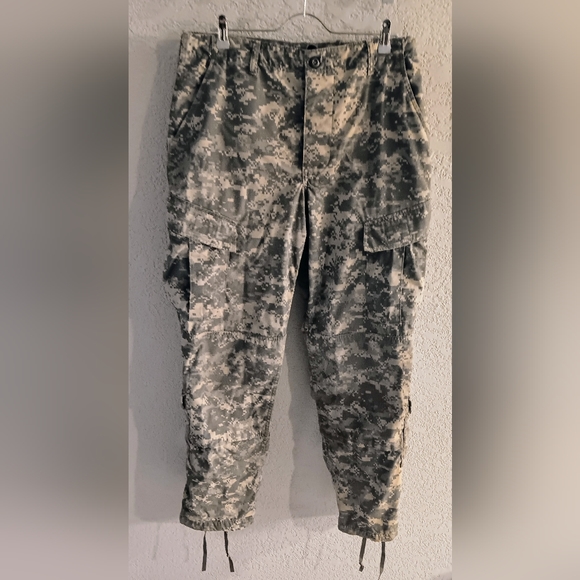 US Army ISSUED  ACU Digital Camo Pants Combat Medium Regular - Picture 7 of 12